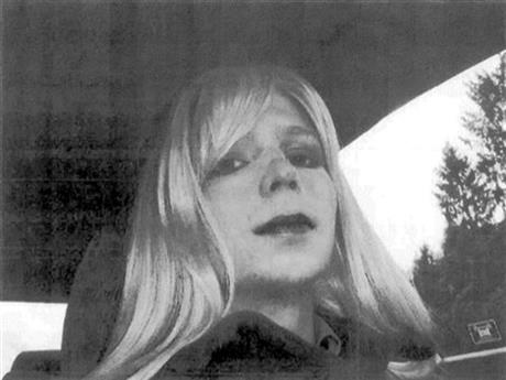 BRADLEY MANNING SAYS HE WANTS TO LIVE AS A WOMAN