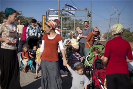 ISRAELI LABOR BILL FOR SETTLERS SPARKS UPROAR