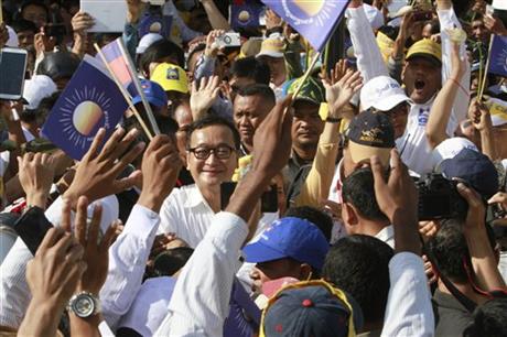 CAMBODIAN OPPOSITION RALLY PUSHES FOR POLL PROBE