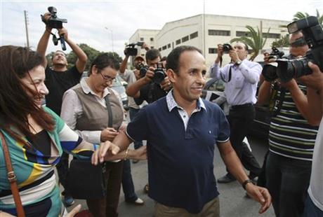 JAILED MOROCCAN EDITOR FREED ON BAIL