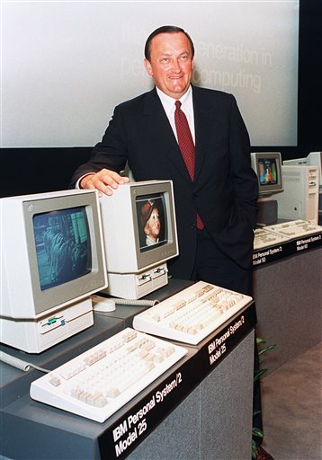 Lowe, father of IBM personal computer, dies at 72