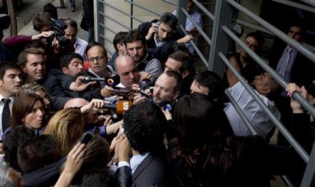 Argentine media czar delivers demand to Clarin