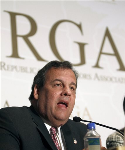 CHRISTIE TO CAMPAIGN FOR GOP GOVERNORS NEXT YEAR