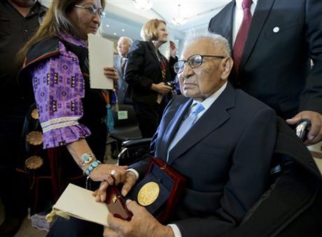 Congress honors American Indian code talkers