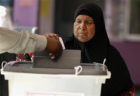Maldivians finally vote to elect new president