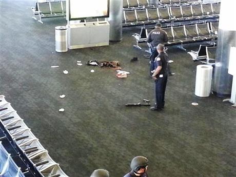 Gunman kills TSA officer at LAX, wounds 2 others