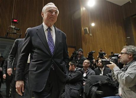 TAKING HELM OF NYPD, BRATTON PROMISES REFORMS