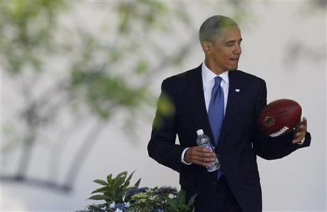 Obama: Too little info about youth concussions
