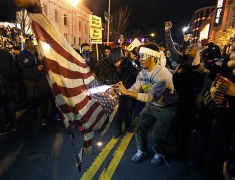 Ferguson protesters across US peaceful, disruptive