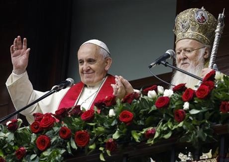 Pope Francis, patriarch demand end to IS attacks