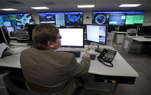 AP IMPACT: US agencies struggle vs. cyberattacks