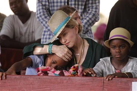 Madonna heads home after Malawi visit