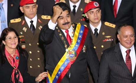 Venezuela’s No. 2 distances himself from defecting bodyguard