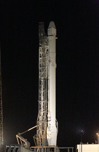 SpaceX calls off launch to space station at last minute