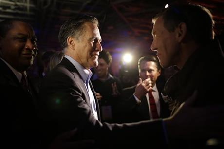 Romney shows softer side in 2016 campaign preview
