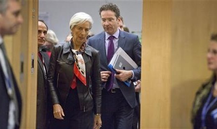 Ukraine gets new bailout deal from IMF