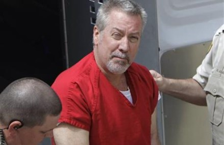Drew Peterson charged with plotting to kill prosecutor