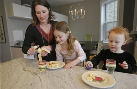 Toddler food often has too much salt, sugar, CDC study says