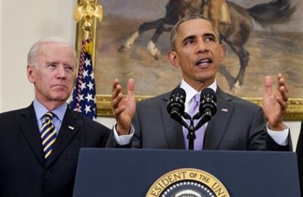 Obama open to changes to military authority against IS
