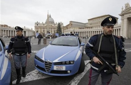 Italian authorities: Terror suspects planned Vatican attack