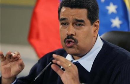 Venezuela’s Maduro vows to extend Colombian border crackdown