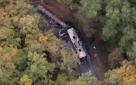 43 killed in fiery bus-truck collision in French wine region