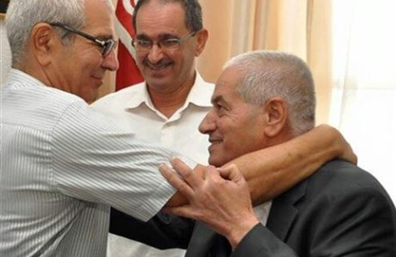 Nobel Peace Prize boosts struggling Tunisian democracy