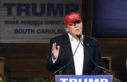 Trump looks to grab attention as GOP rivals debate