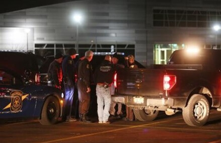 6 killed in Michigan parking lot shootings; suspect arrested