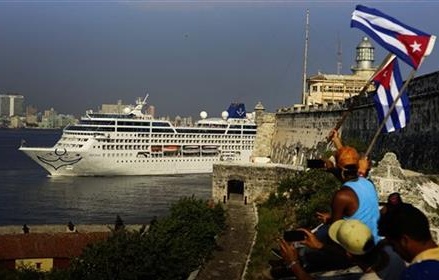 First US cruise in decades arrives in Havana