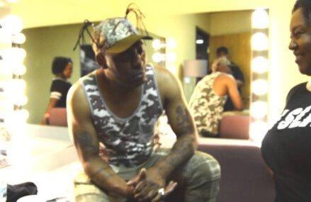 CMG street team Catches Coolio backstage For A Quick Interview