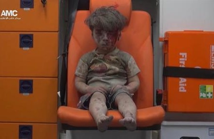 Haunting image of Syrian boy rescued from Aleppo rubble