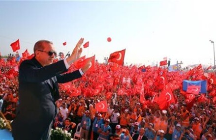 Giant Turkish anti-coup rally packs Istanbul waterfront area